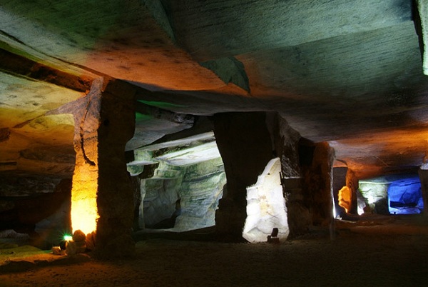Huashan-Miku Grotte Nr. 2