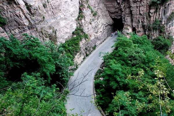 Huilong-Tunnelstra�e